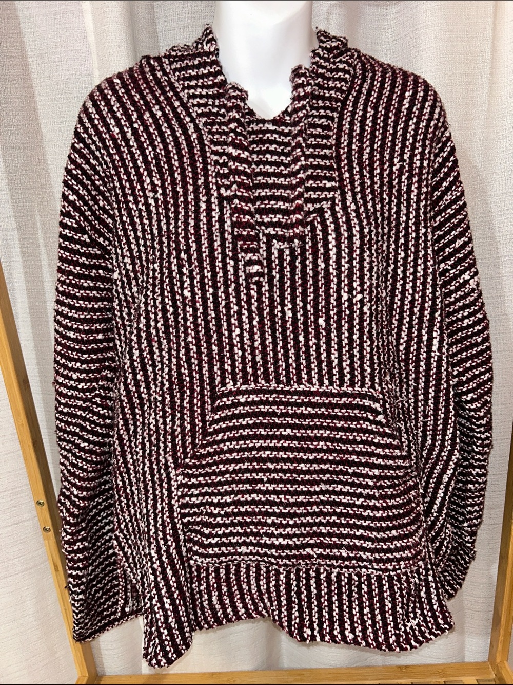 Ruffled Hoodie Pullover Sweater in Burgundy & White
